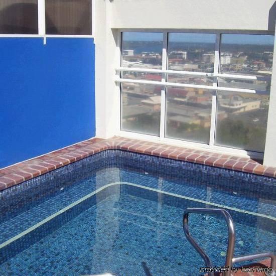 Beachcomber International Resort Coolangatta Exterior foto