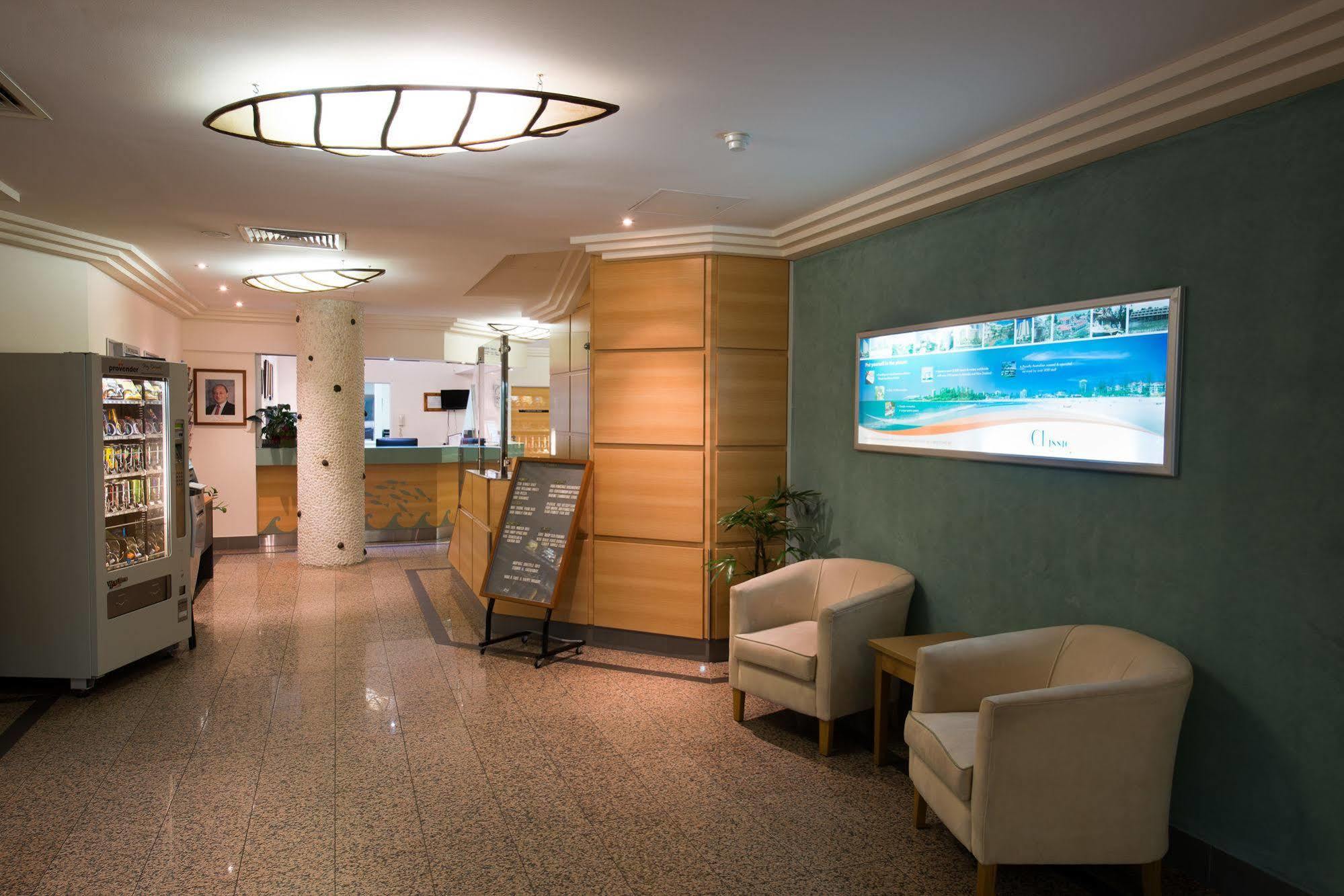 Beachcomber International Resort Coolangatta Exterior foto